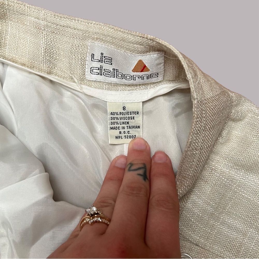 Vintage Liz Claiborne Cream Linen A-Line Full Skirt // 90s lined tan beige - Picture 6 of 7